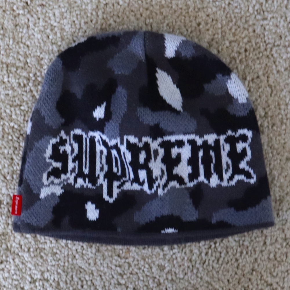 Supreme Paris Camo Beanie